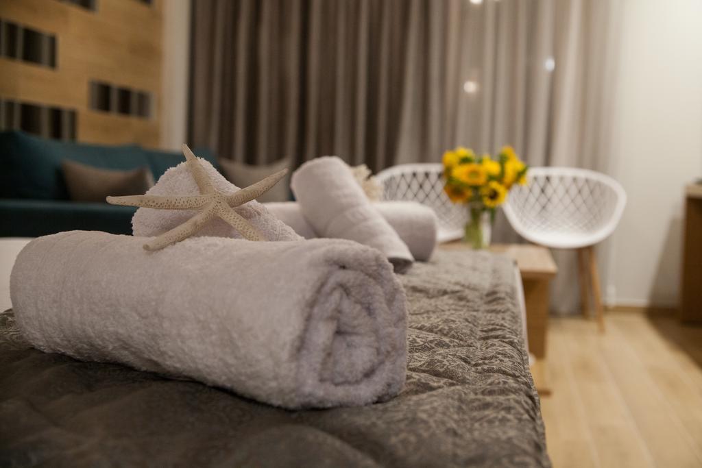 Pallas Luxury Apartments 아몰리아니 외부 사진