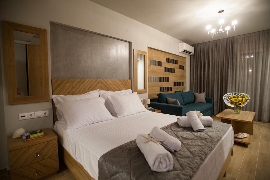 Pallas Luxury Apartments 아몰리아니 외부 사진