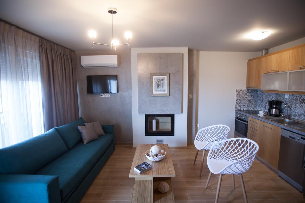 Pallas Luxury Apartments 아몰리아니 외부 사진