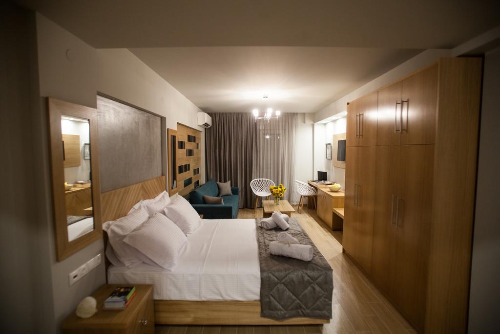 Pallas Luxury Apartments 아몰리아니 외부 사진