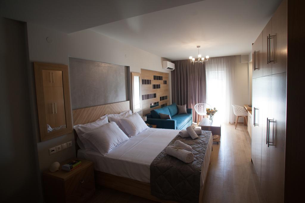 Pallas Luxury Apartments 아몰리아니 외부 사진