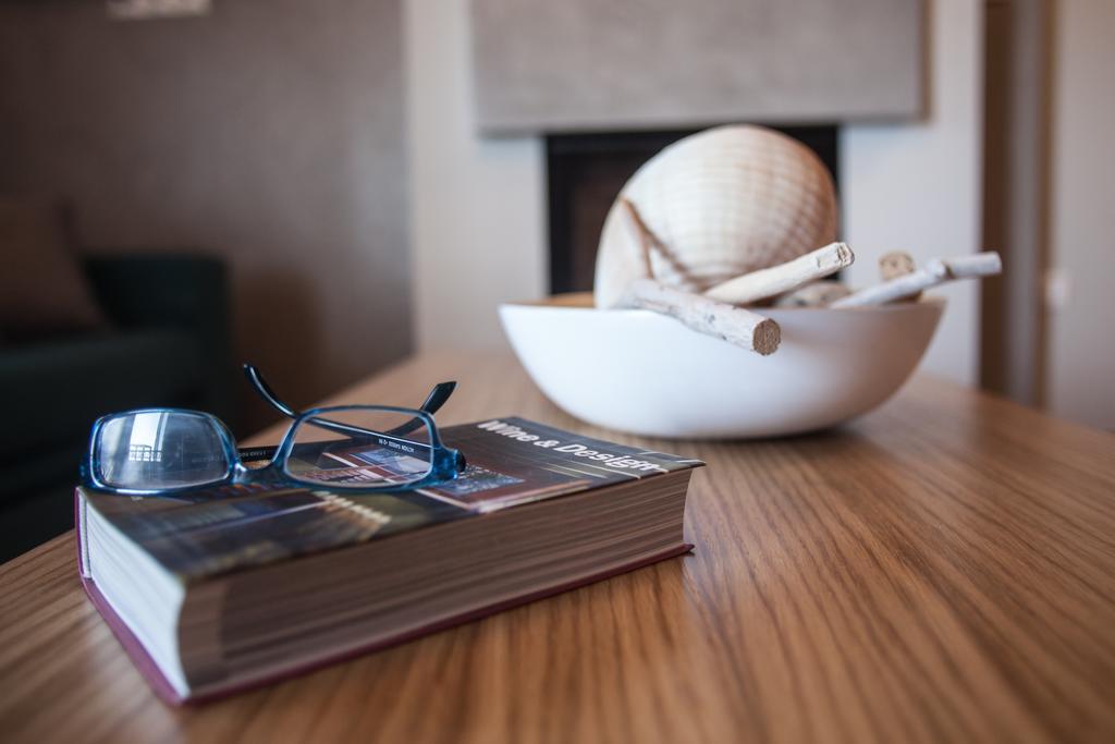 Pallas Luxury Apartments 아몰리아니 외부 사진