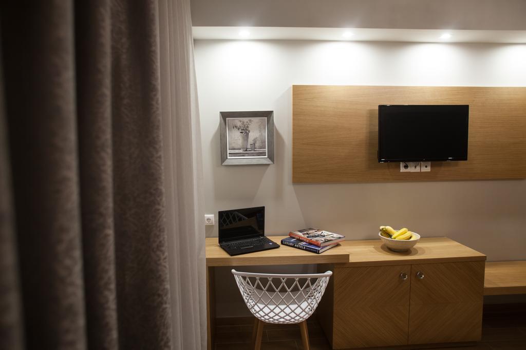 Pallas Luxury Apartments 아몰리아니 외부 사진