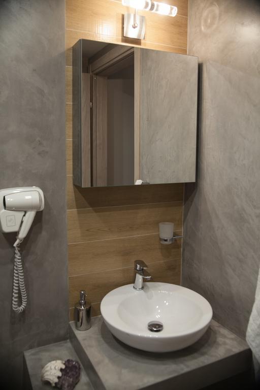 Pallas Luxury Apartments 아몰리아니 외부 사진